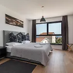 Villa Villalux2022 Mit Pool Beheizt Trogir